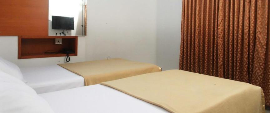 Surag Residency Ξενοδοχείο Tiruchirappalli Δωμάτιο φωτογραφία