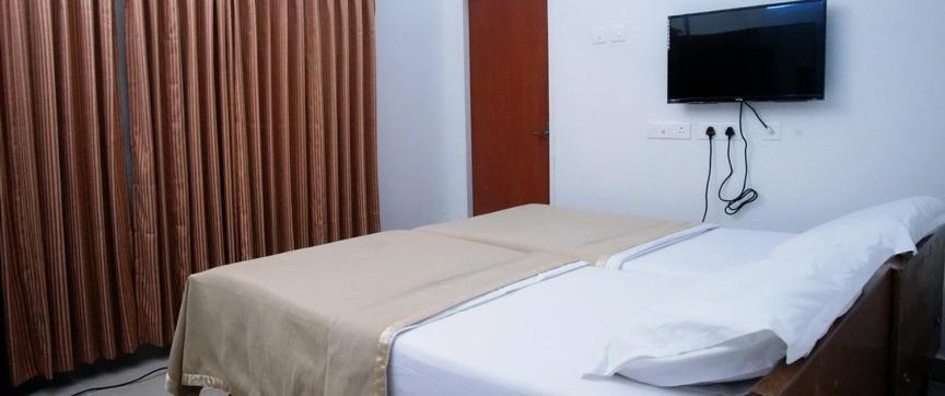 Surag Residency Ξενοδοχείο Tiruchirappalli Δωμάτιο φωτογραφία
