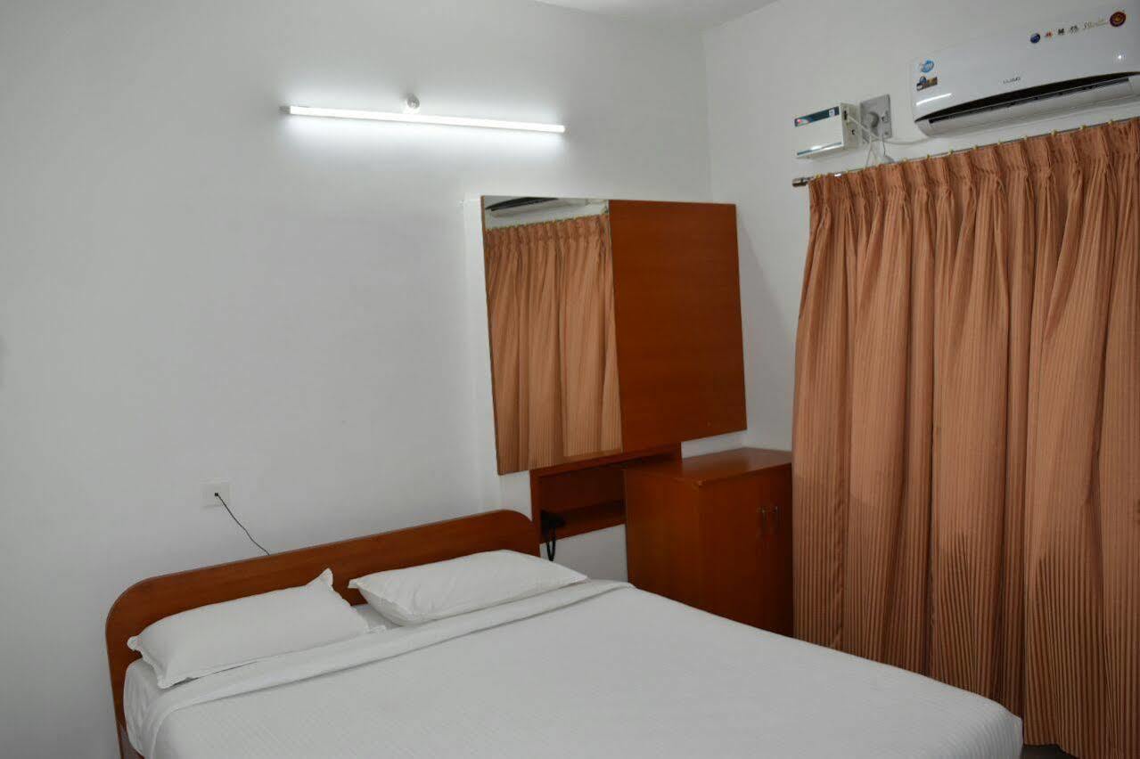 Surag Residency Ξενοδοχείο Tiruchirappalli Εξωτερικό φωτογραφία